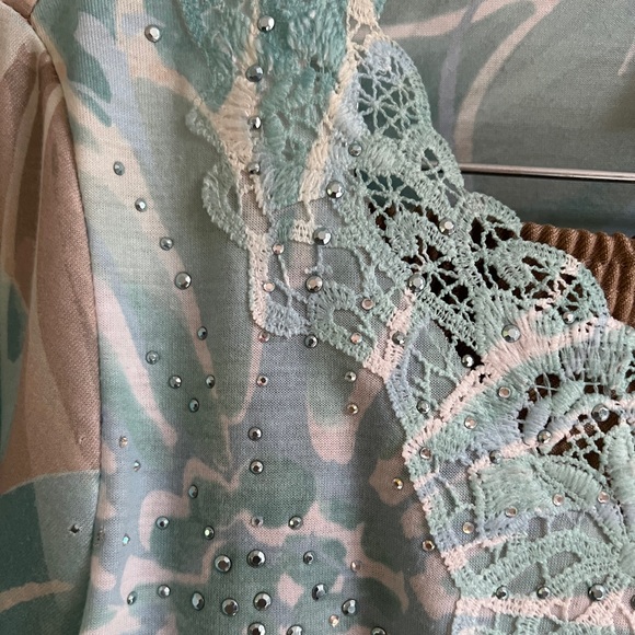 Alfred Dunner Embellished Summer Top  PL - Picture 4 of 12